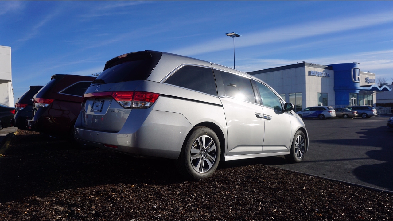 2017 Honda Odyssey Elite | Review