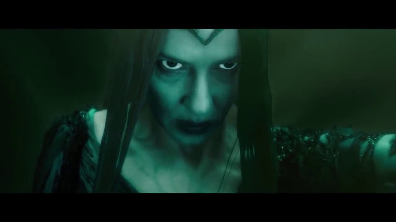 Hela vs  Galadriel