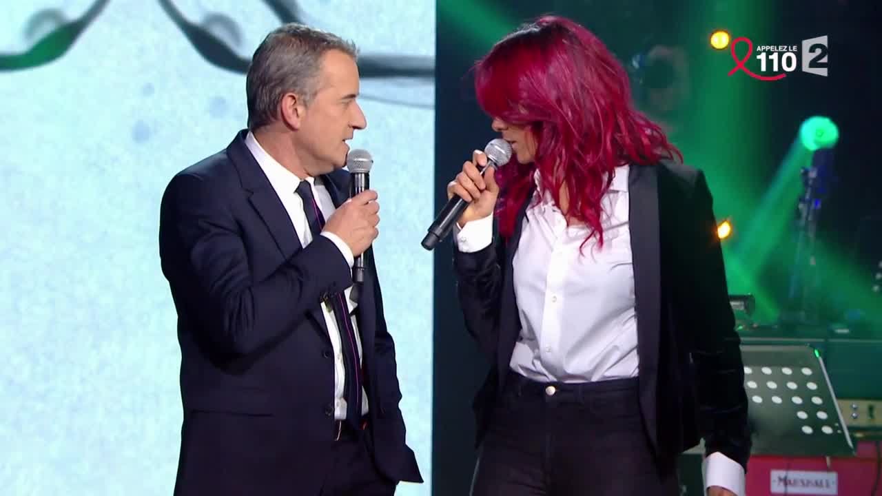 Christophe Dechavanne et Shy'm chantent 