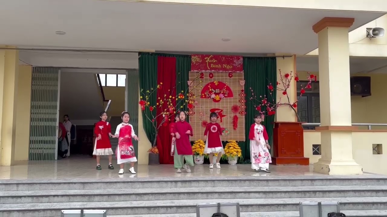 vũ thuỳ linh lớp 3
