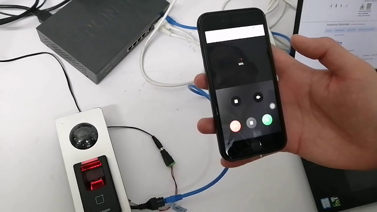SYSCOM - DSK1T501SF Biometrico con llamada de Intercom directo a App HikConnect