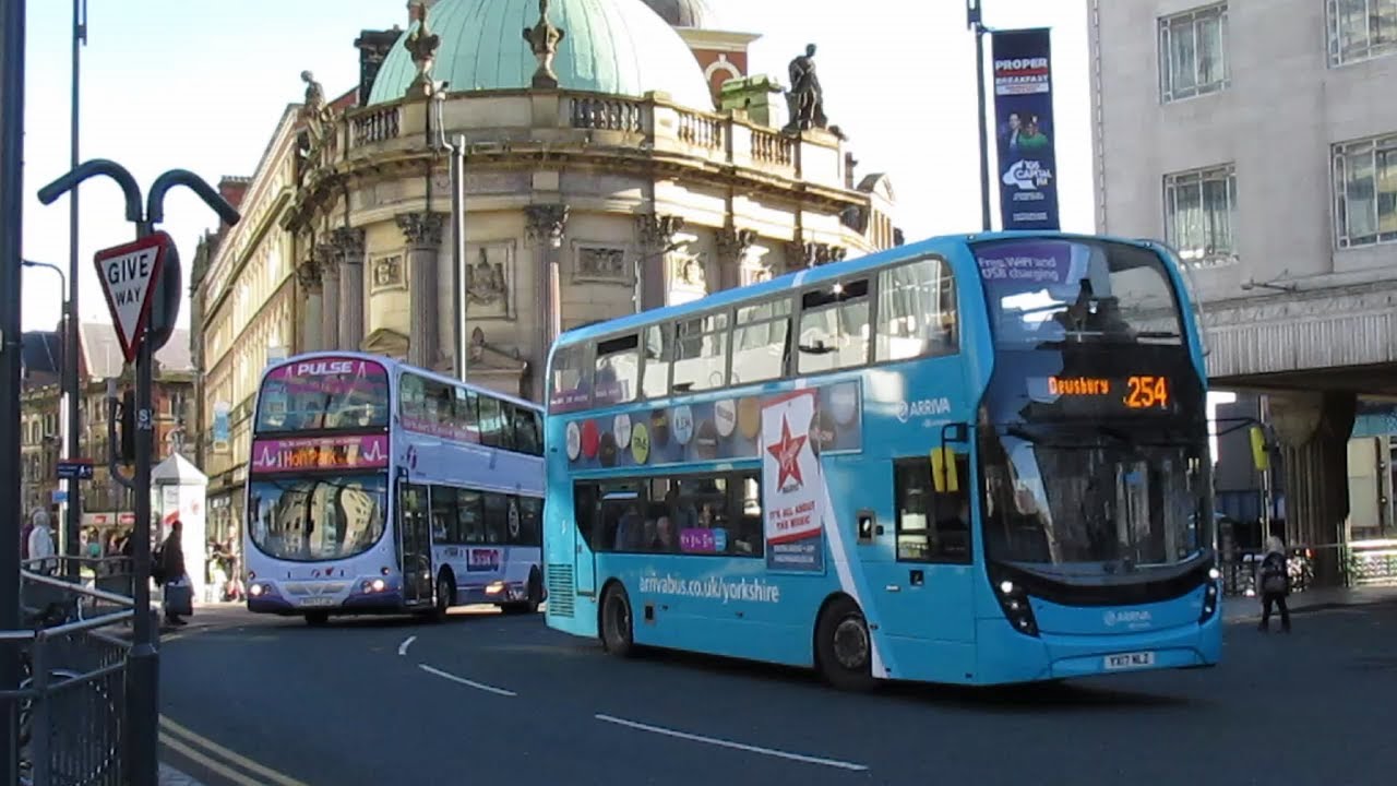 Buses & Trains in Leeds October 2017