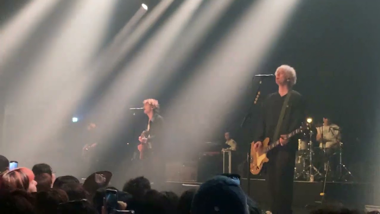 Inhaler - Still Young  live in tokyo 2025