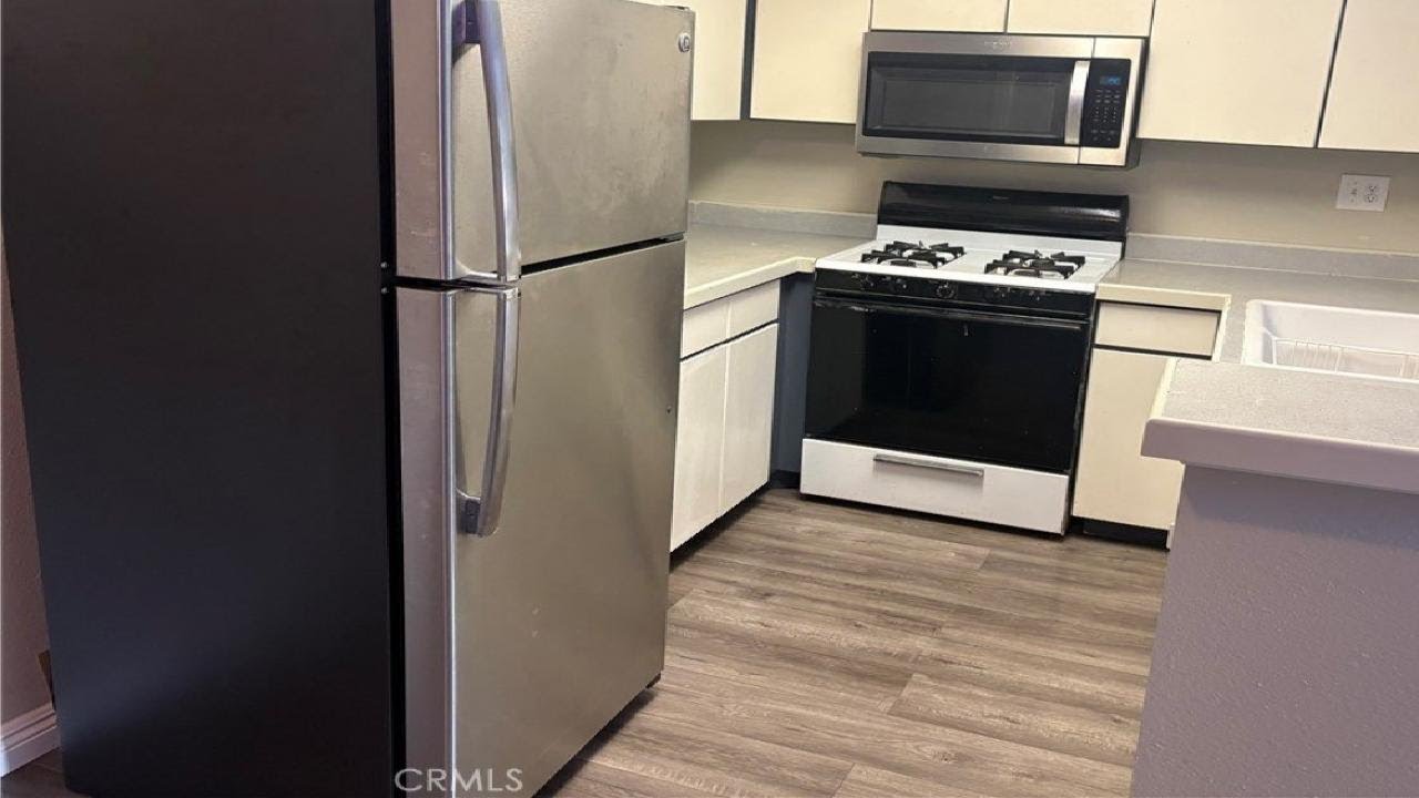 27238 Luther 27238, Canyon Country, CA Presented by Jacquie Palmatier.