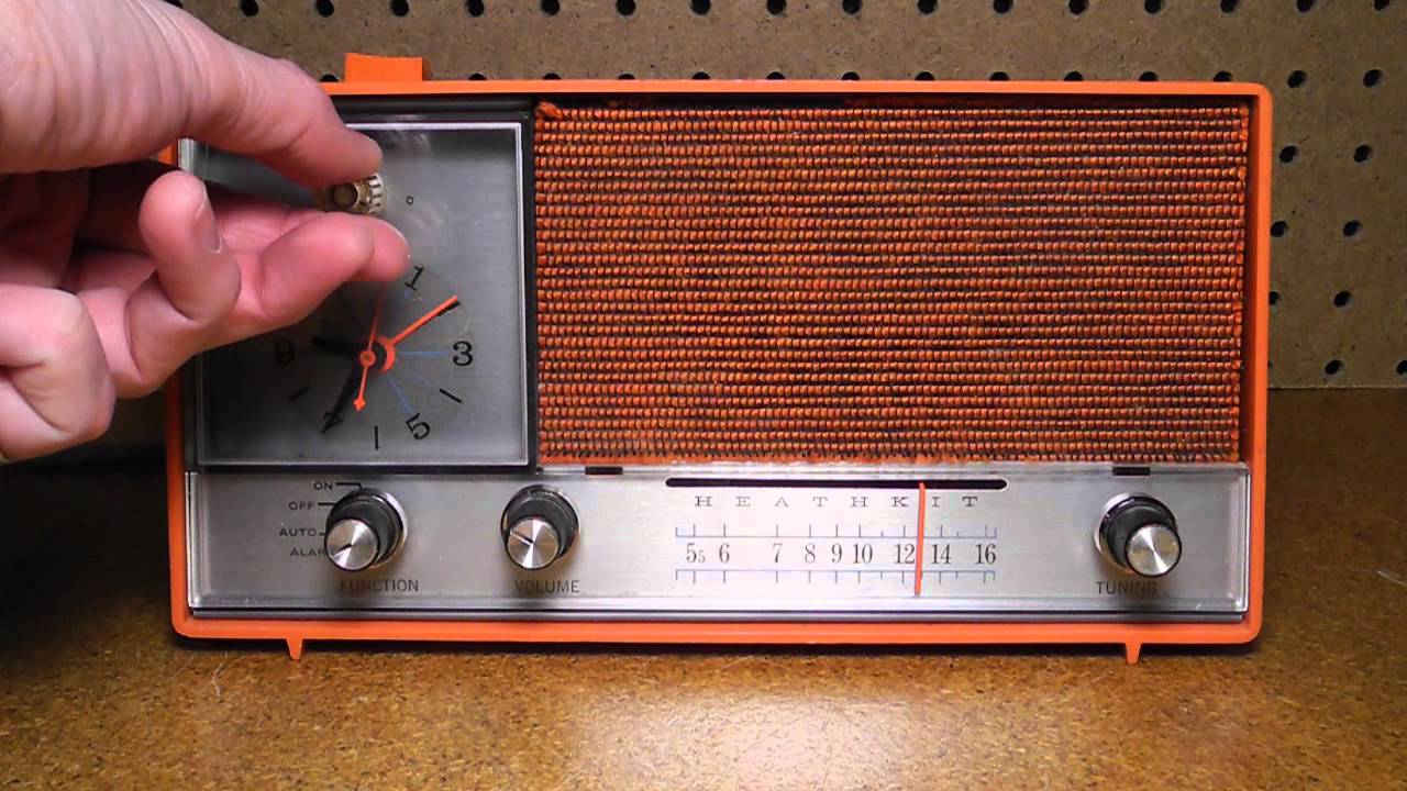 The Heathkit GR-38 AM Clock Radio