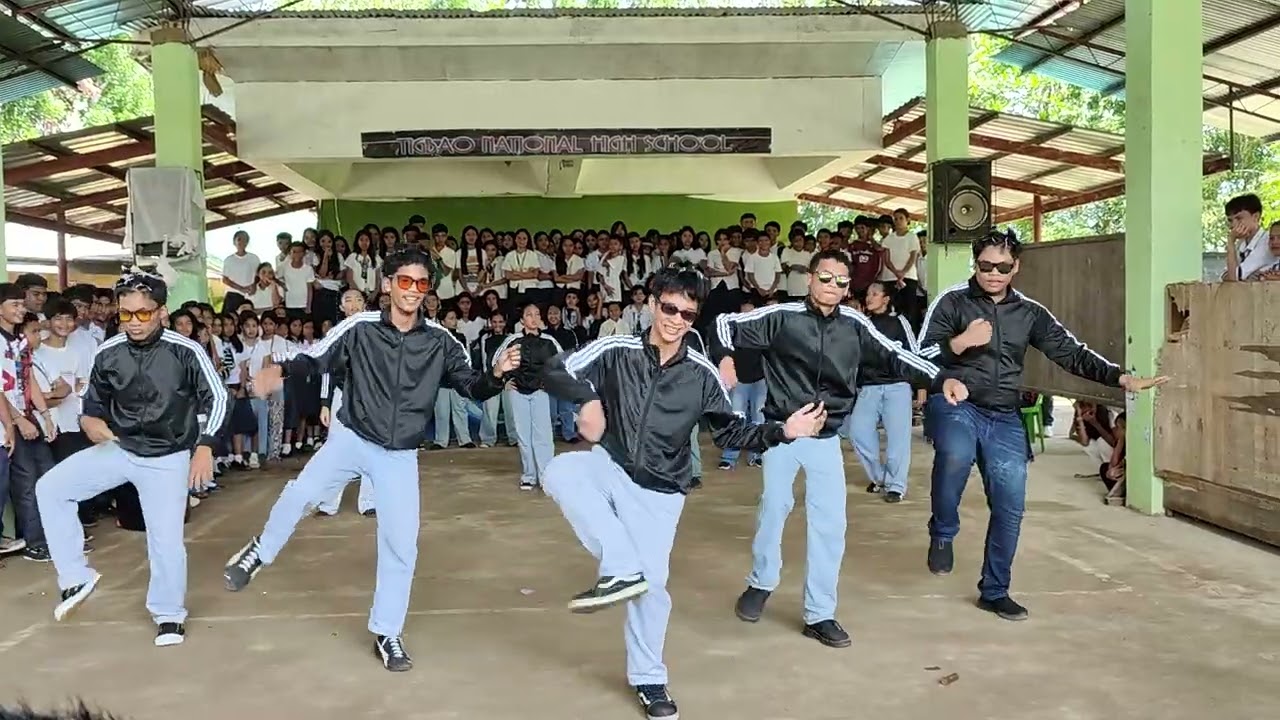 Hip Hop Dance - Grade 10 Euclid