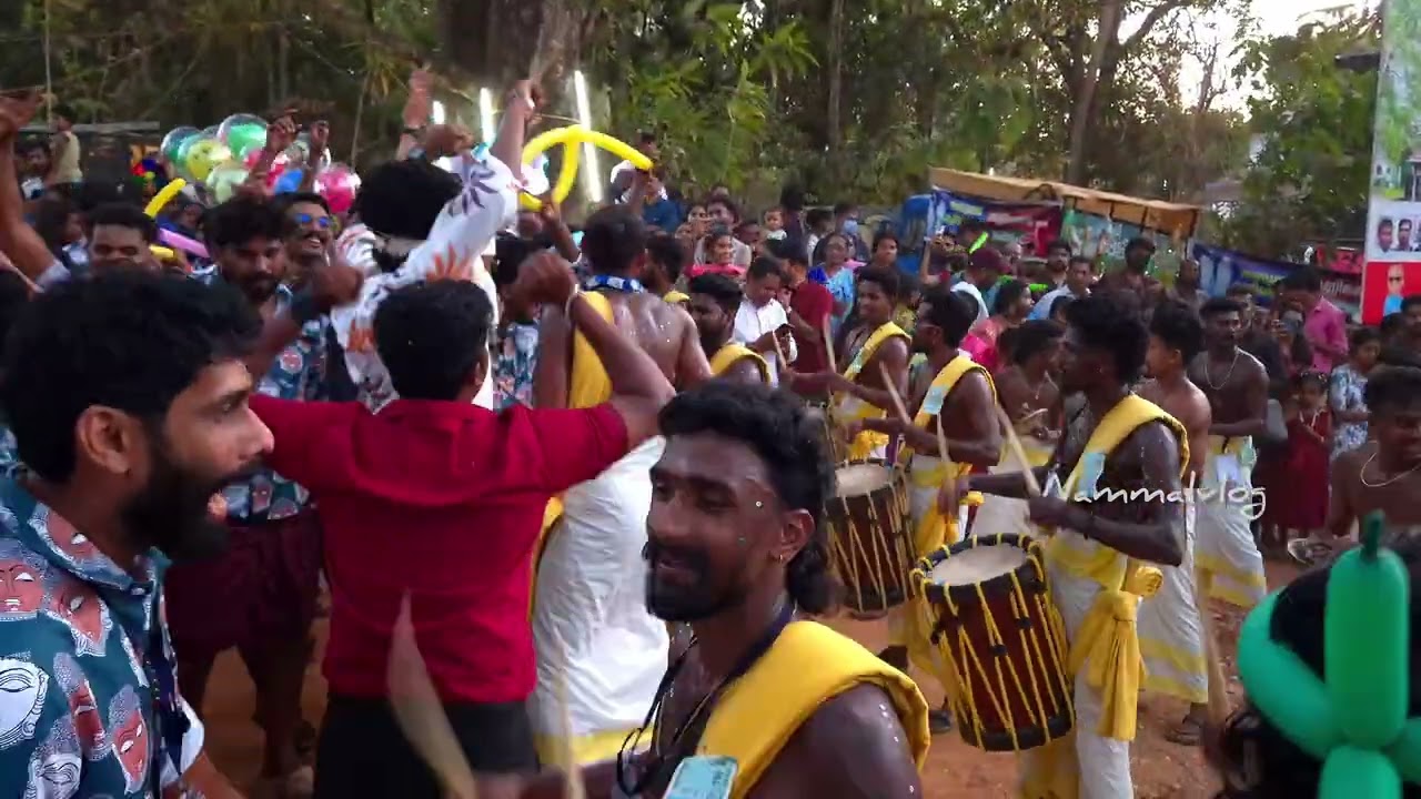 നെല്ലുവായ് മുല്ലക്കൽ ഭരണി മഹോത്സവം.