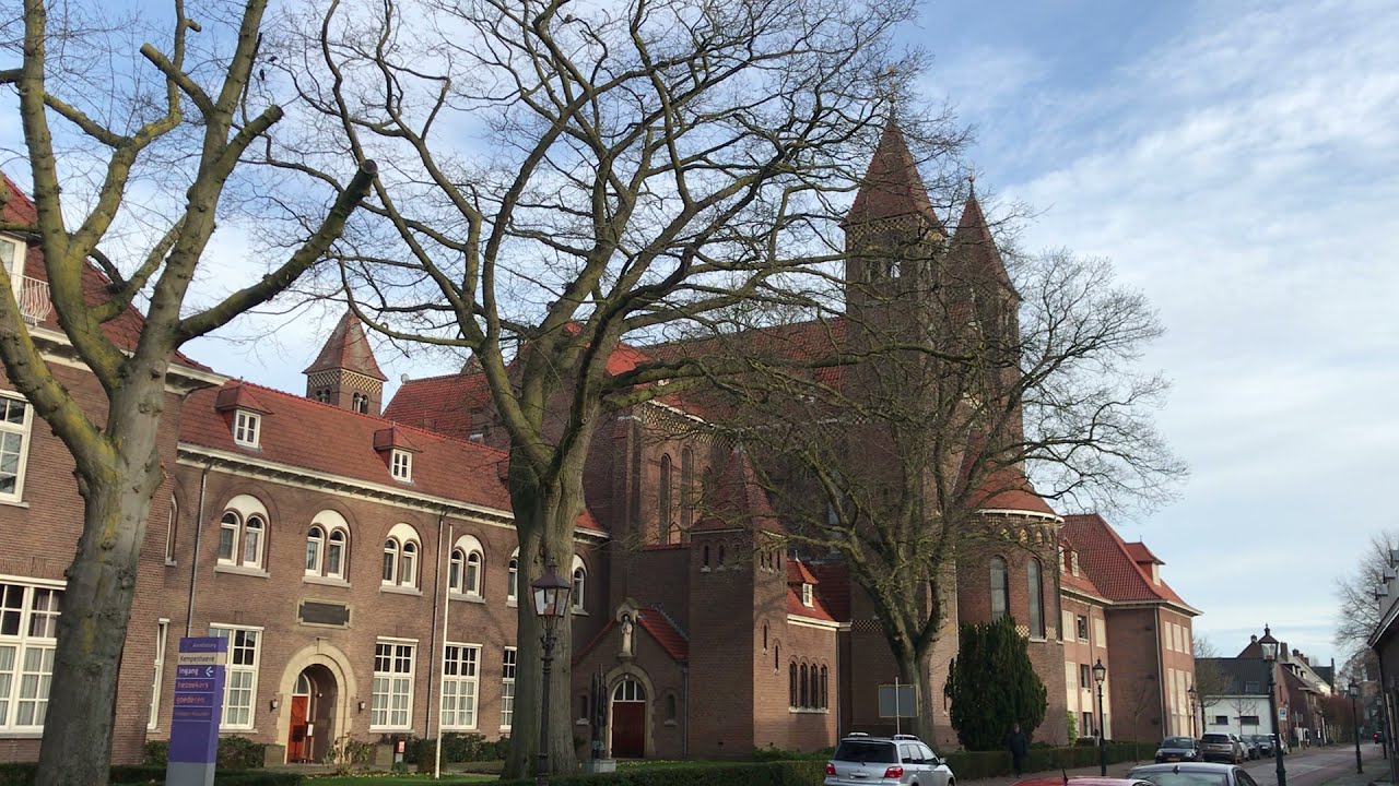 Oirschot (NL): Kerkklok Klooster Nazareth