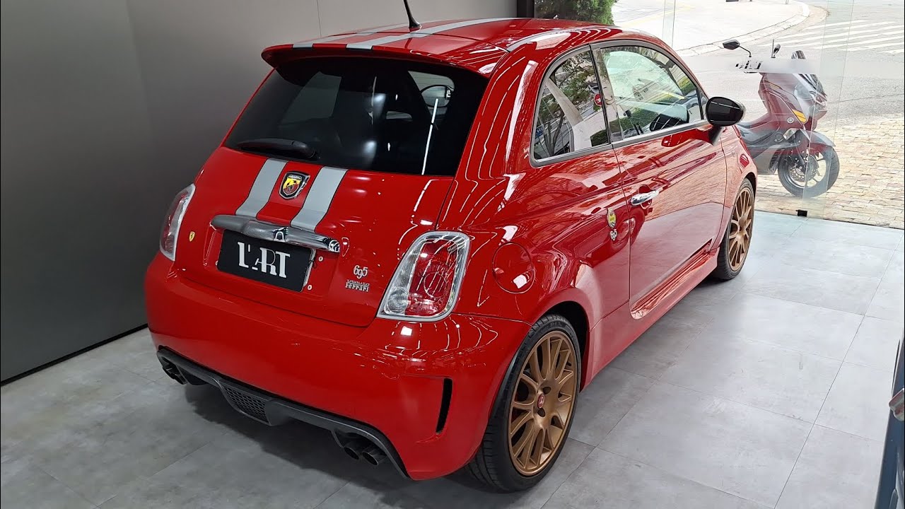 Fiat 500 Abarth - tributo a Ferrari