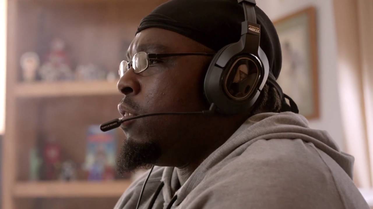 Xbox Live Play Aywhere Trailer E3 2016