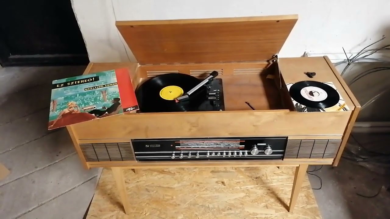 Videoton ZR4932 + Supraphon HC12 lemezjátszó