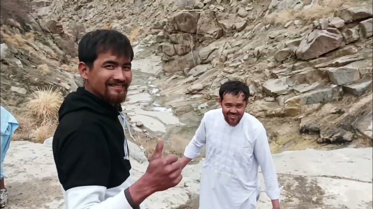 چکر رفتن و دیگ خوشمزه با دوستان 😋 | یک روز عالی در جاغوری زیبا#Afghanistan#Picnic#Vlog#Cooking