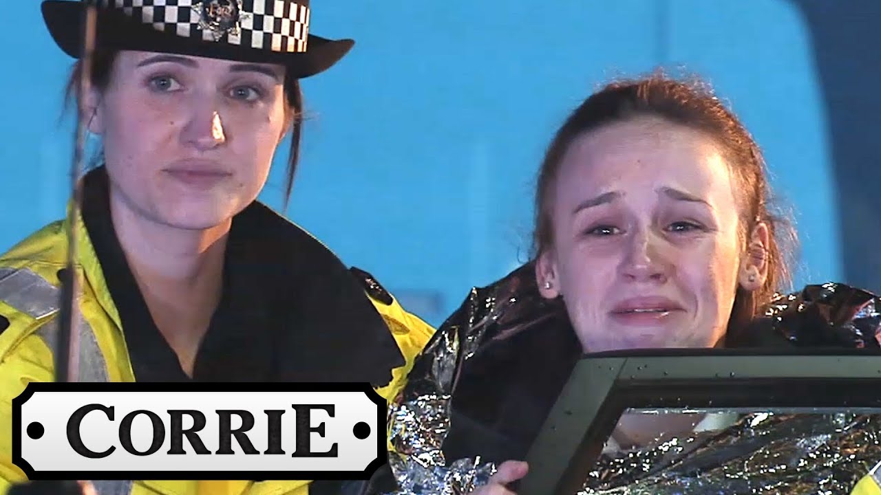 Coronation Street - Anna Is Arrested and Dragged Away From Faye