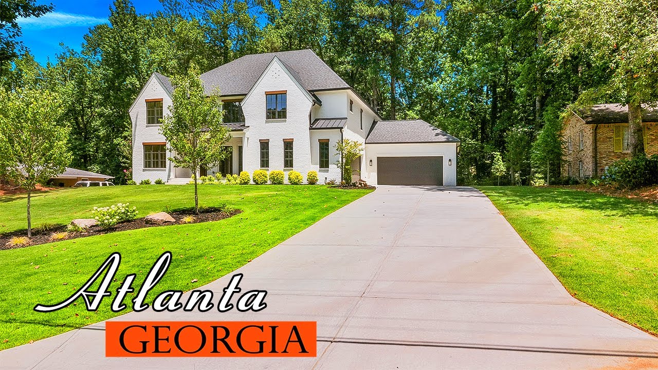 Available NOW - 5 Bdrm, 5.5 Bath Home W/OVERSIZED Owner's SUITE & 4 CAR Garage In ATLANTA, GA