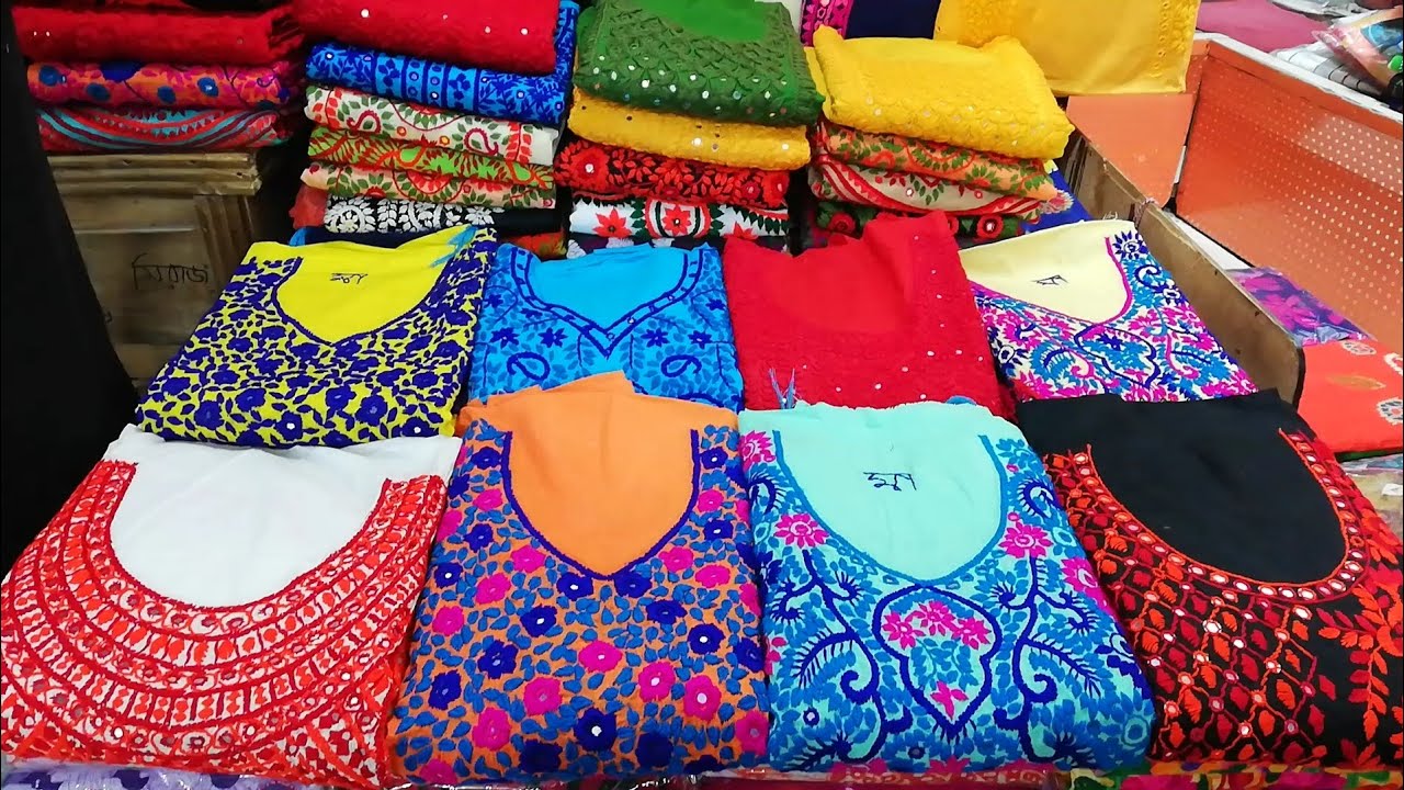 পিওর সুতির গরজিয়াস হাতের কাজের থ্রি পিস কিনুন।