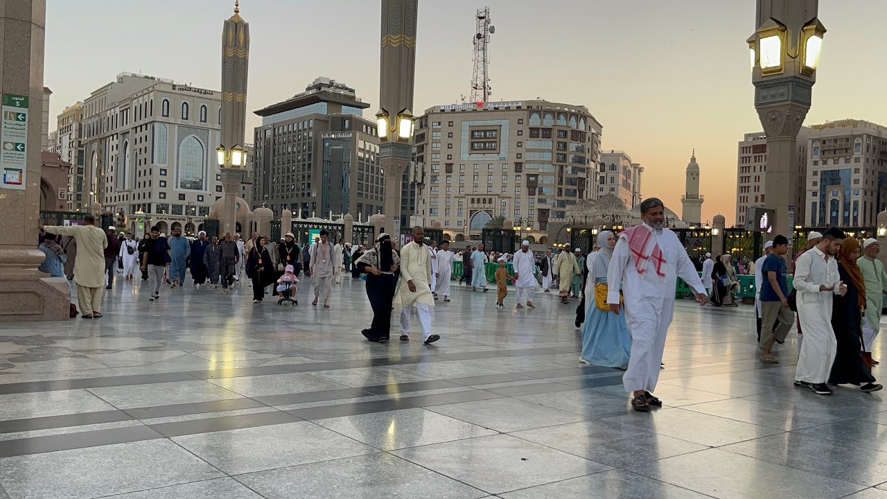 أذان وإقامة صلاة المغرب من المسجد النبوي الشريف المدينة المنورة الحرمين الشريفين السعودية 