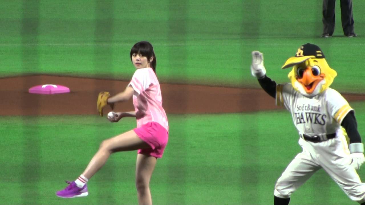 2016.5.7 ソフトバンクホークス　池田エライザ