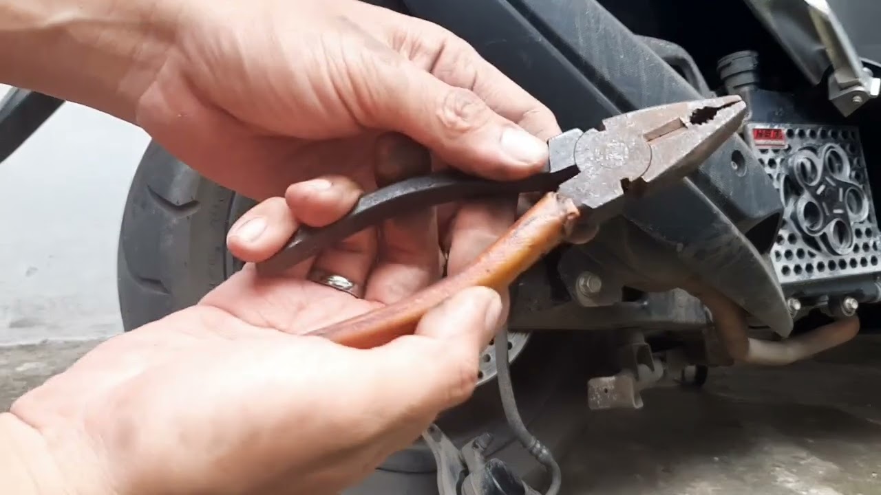 Akhirnya ketemu solusinya betulin cakram nmax yang suka bunyi cetak cetok saat ngerem