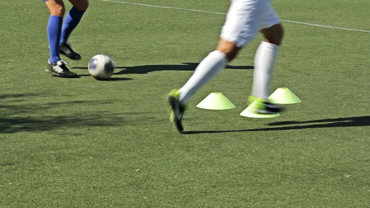 How to Do the Wall Pass Give & Go | Soccer Skills