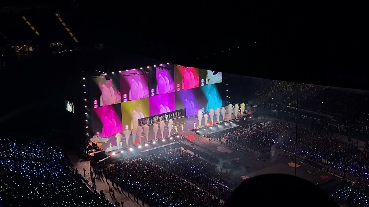 Boy with Luv - BTS PTD On Stage LA | DAY 1 | 500s Level
