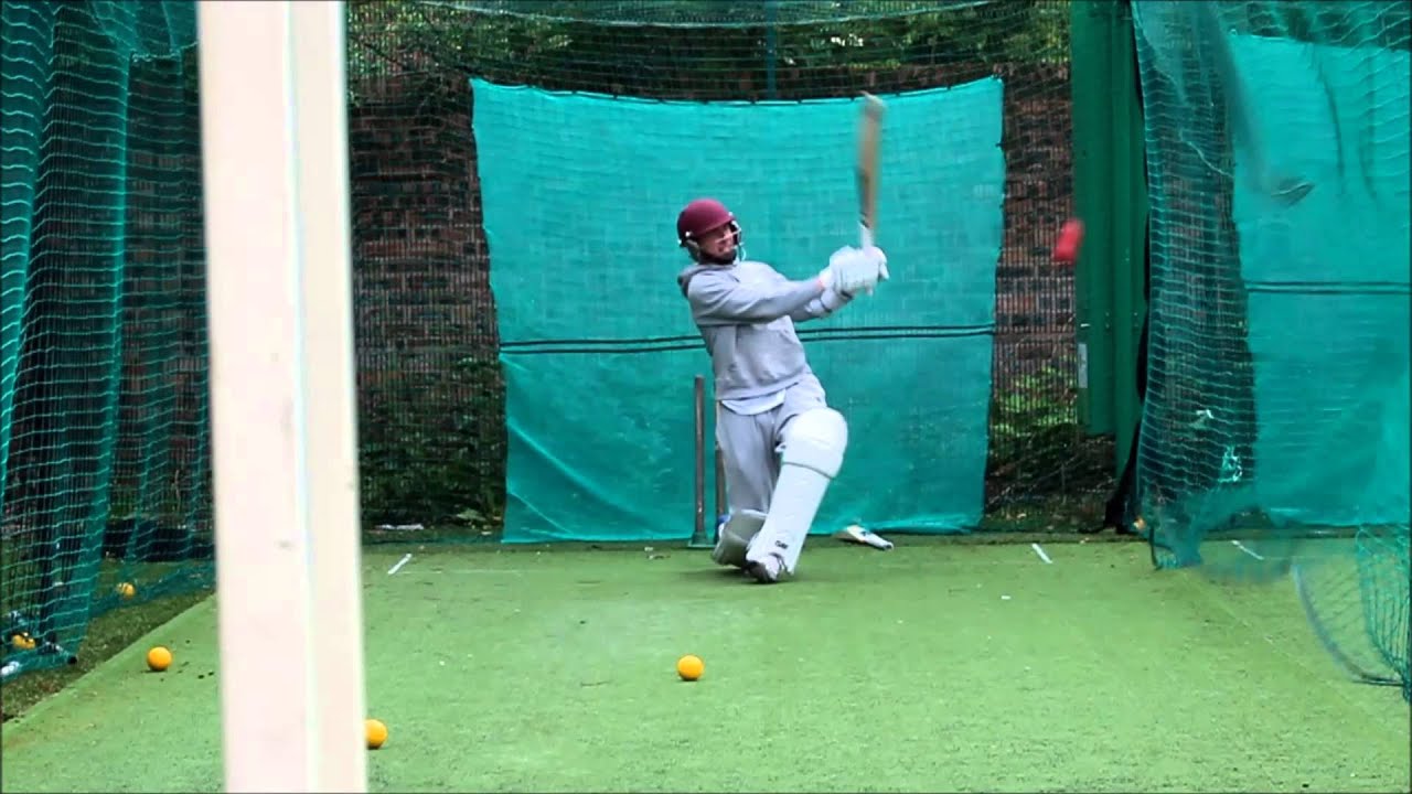 Short ball   then spin cricket nets bowling machine