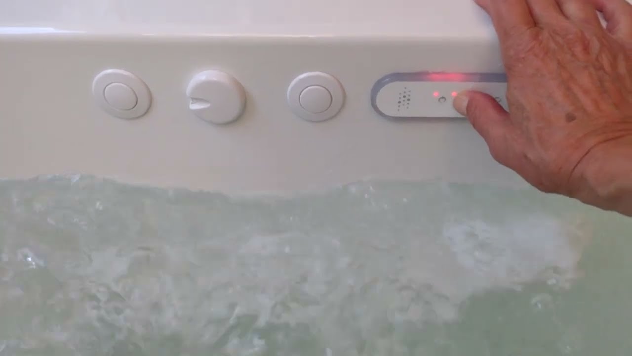 72" Reward 30-Jet Hydro Massage Tub: Bath Usage