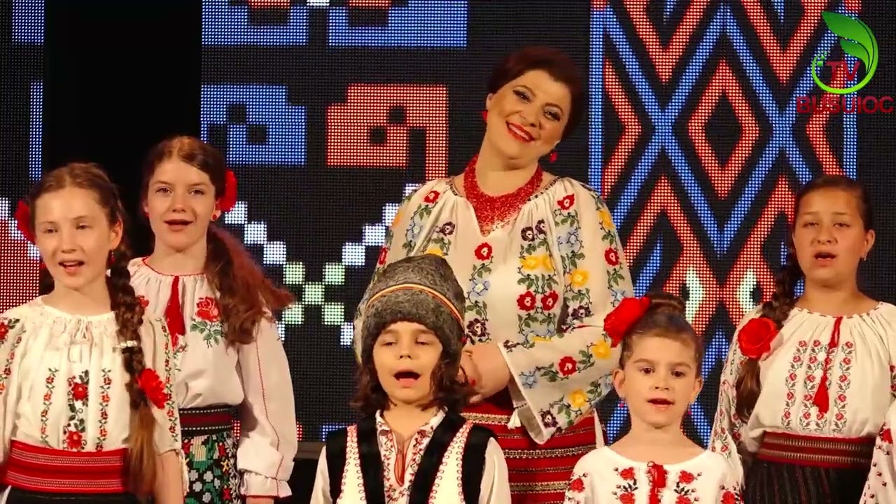 Ansamblul Cununița și Oxana Mardari - Hai la scrânciob | Busuioc TV