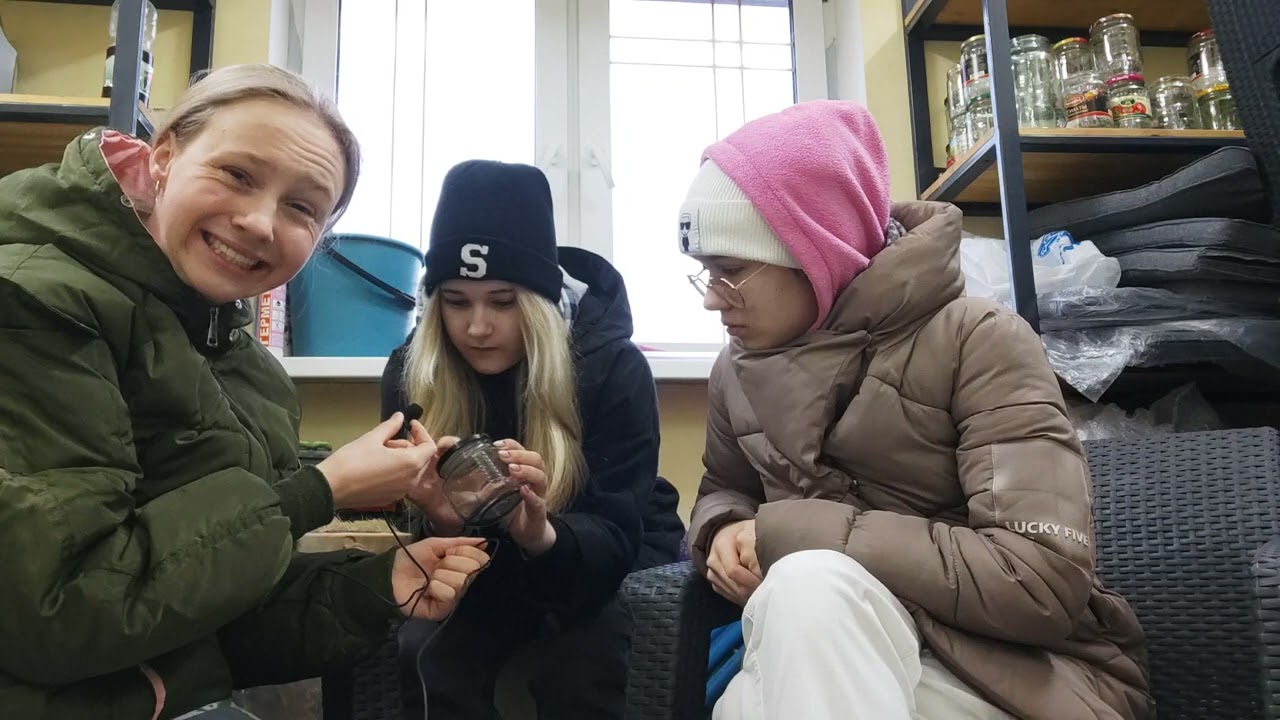 АСМР С ДРУЗЬЯМИ/ASMR WITH FRIENDS 🔫🪆