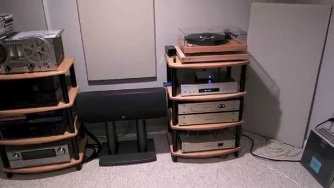 Vinyl Community - Music Room Tour