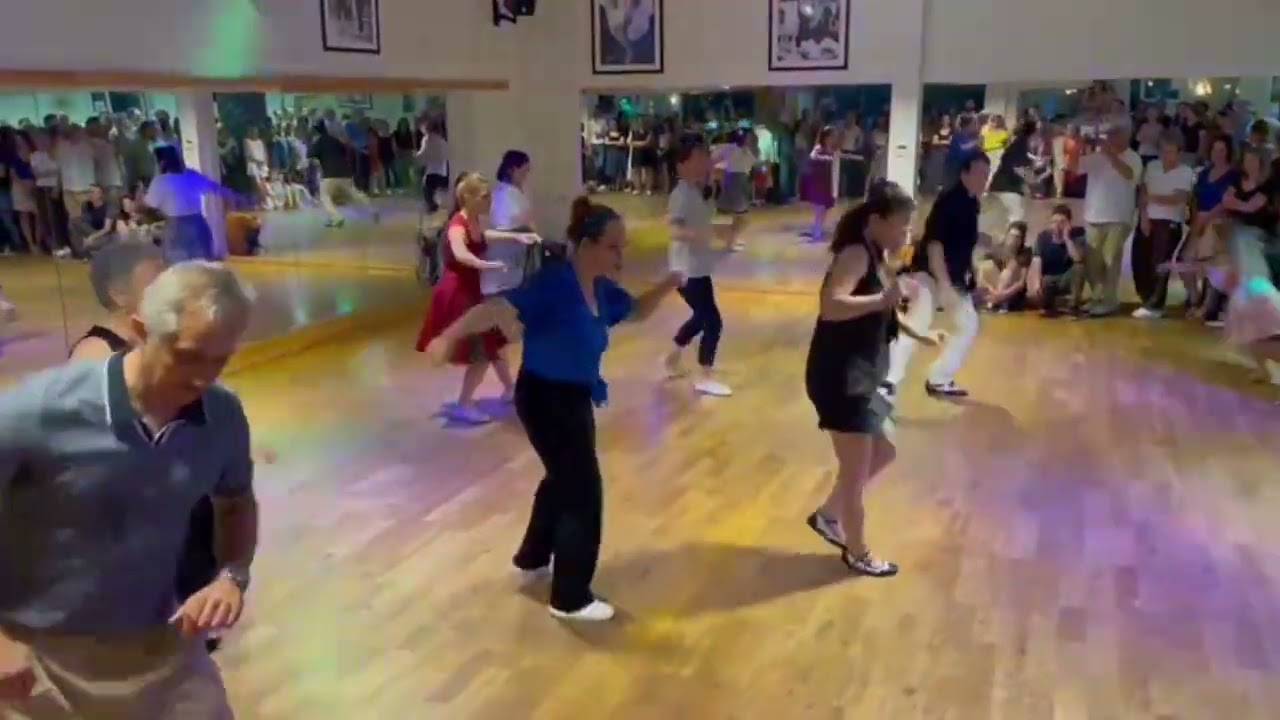 Routine Swing - Baby can dance