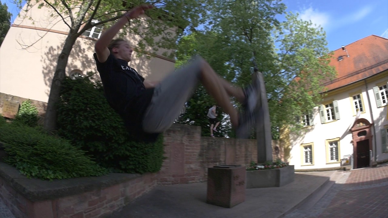 ConneXion | Parkour | Lumix GH4 | Buchen City