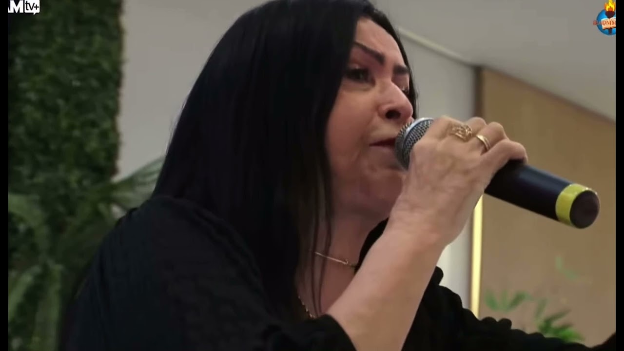 PORTO SEGURO- Shirley Carvalhaes ao vivo