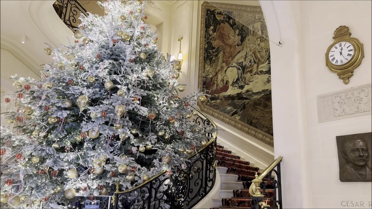 CHRISTMAS In PARIS. RITZ PARIS Splendid Balcony Blue Deluxe Suite. Place VENDOME. Le Comptoir