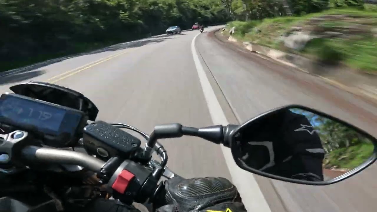 Cornering #hondacbr650r quick shifter & black widow exhaust
