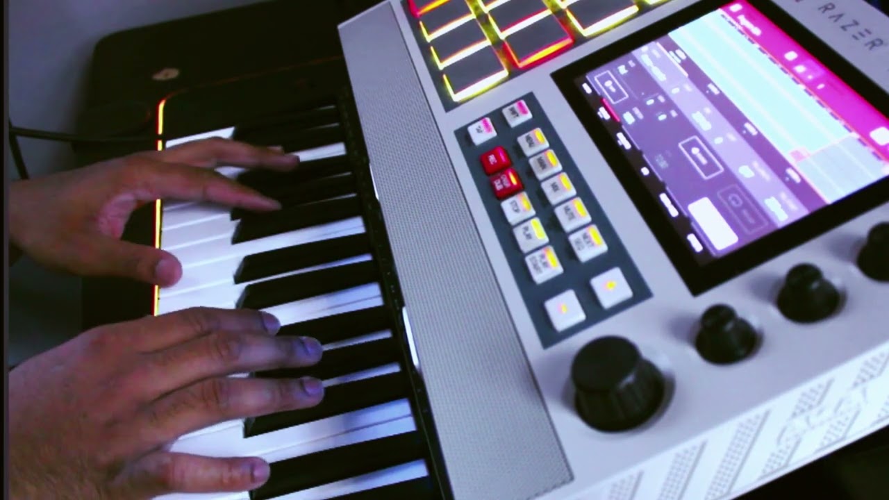 How To Use One Shots With MPC Live 2 | Made A Hard Trap Beat🔥⚠