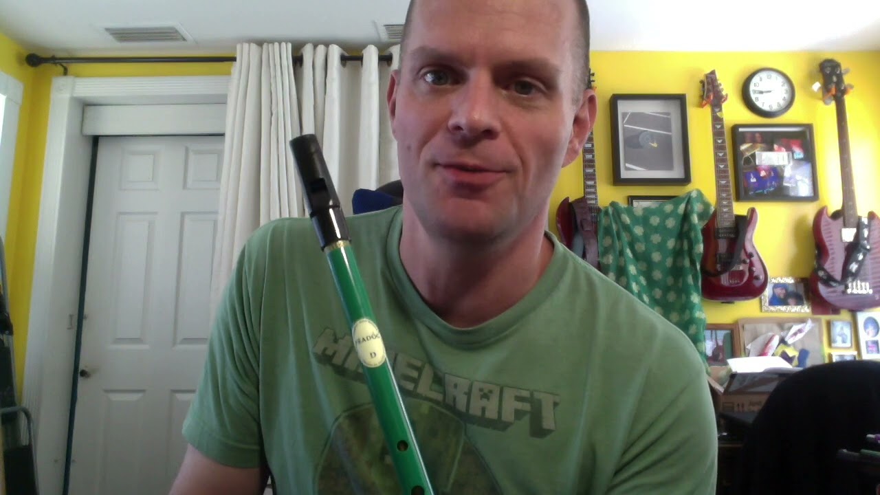Whistle of the Week ep09: Feadóg green brass D