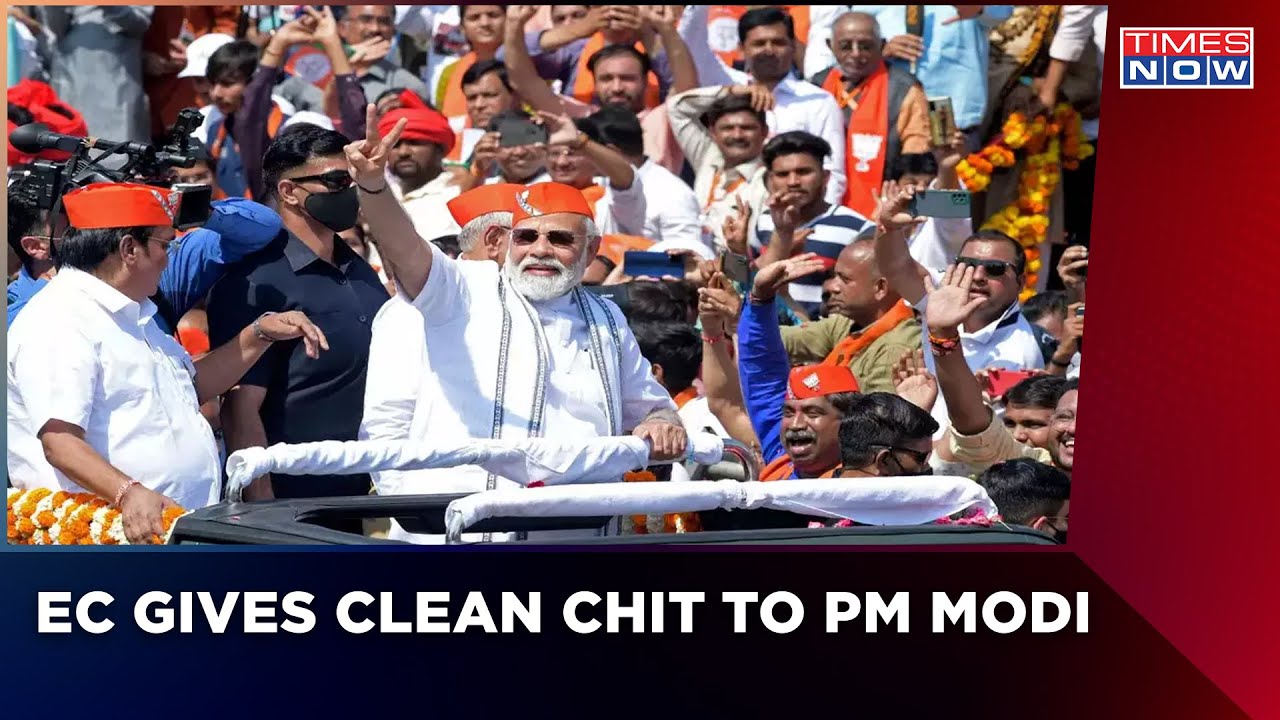 PM Modi's Road Show On Polling Day; PM Hits Back At Congress | Latest English News