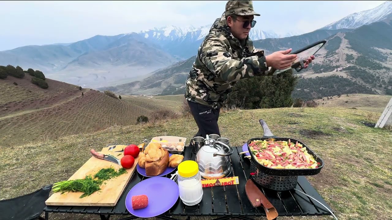 Quick and easy pizza #breakfast #picnic #nature #pizza #cooking #cookingvideo #youtube #tasty #wow