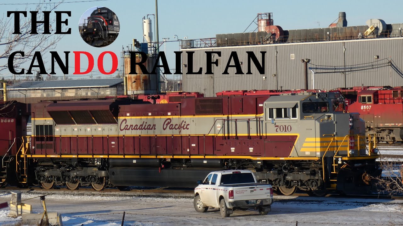 CP Heritage! Cool CN and CP Action Across Winnipeg (12/27/2019)