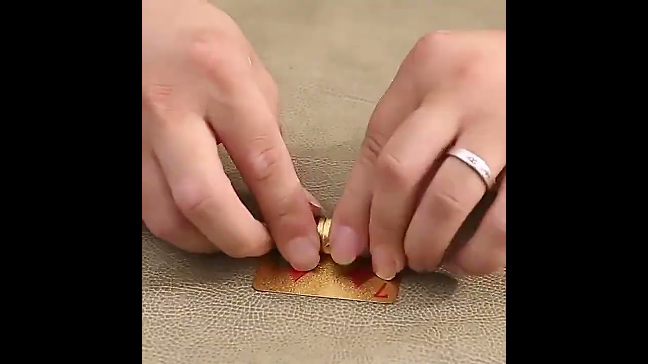 Custom golden plastic playing card