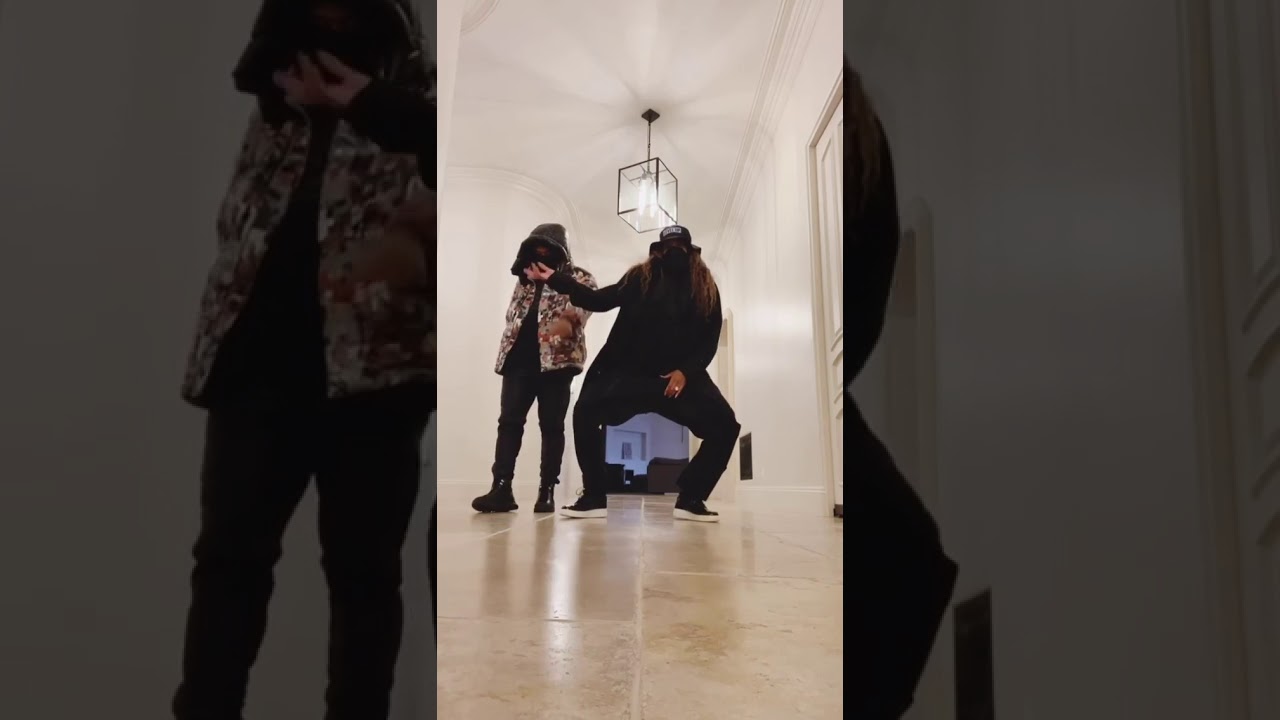 PREGNANT Ciara K!LLS Tootsie Slide Challenge With Husband Russell! #TootsieSlide #Drake #TikTok