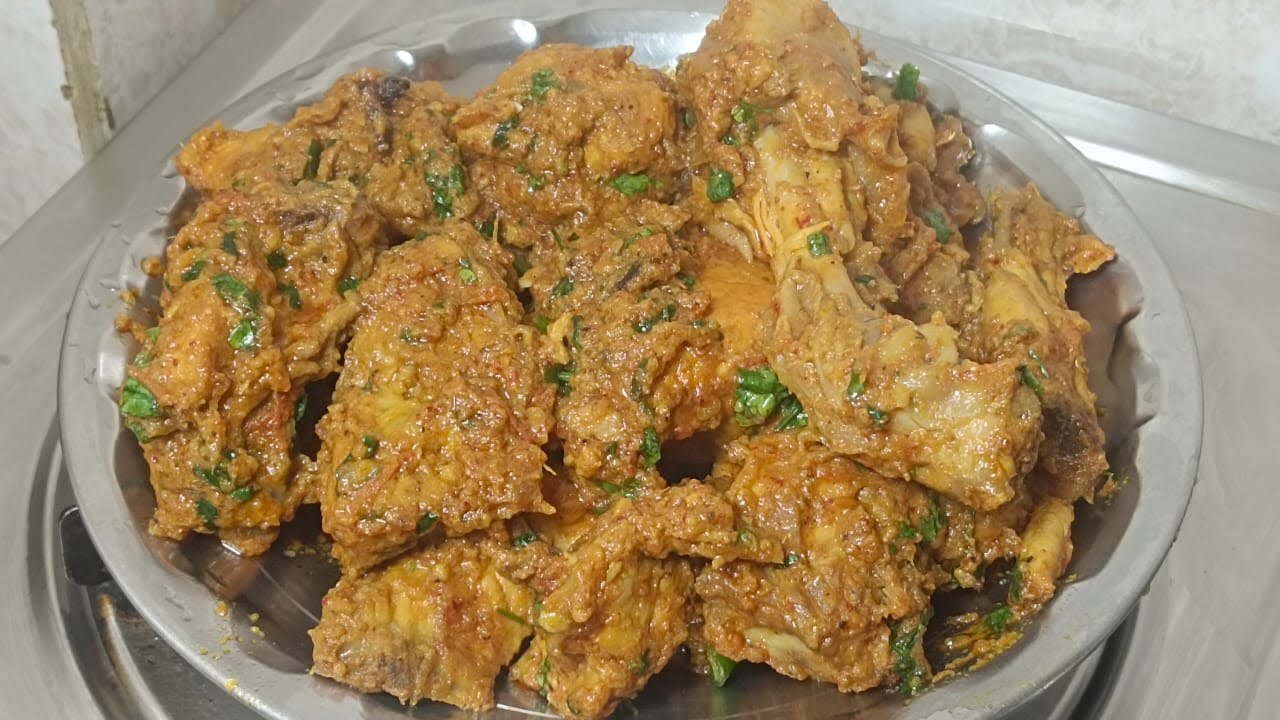 Juicy chicken Bhuna masala | how to make juicy chicken Bhuna masala | ￼in our style 