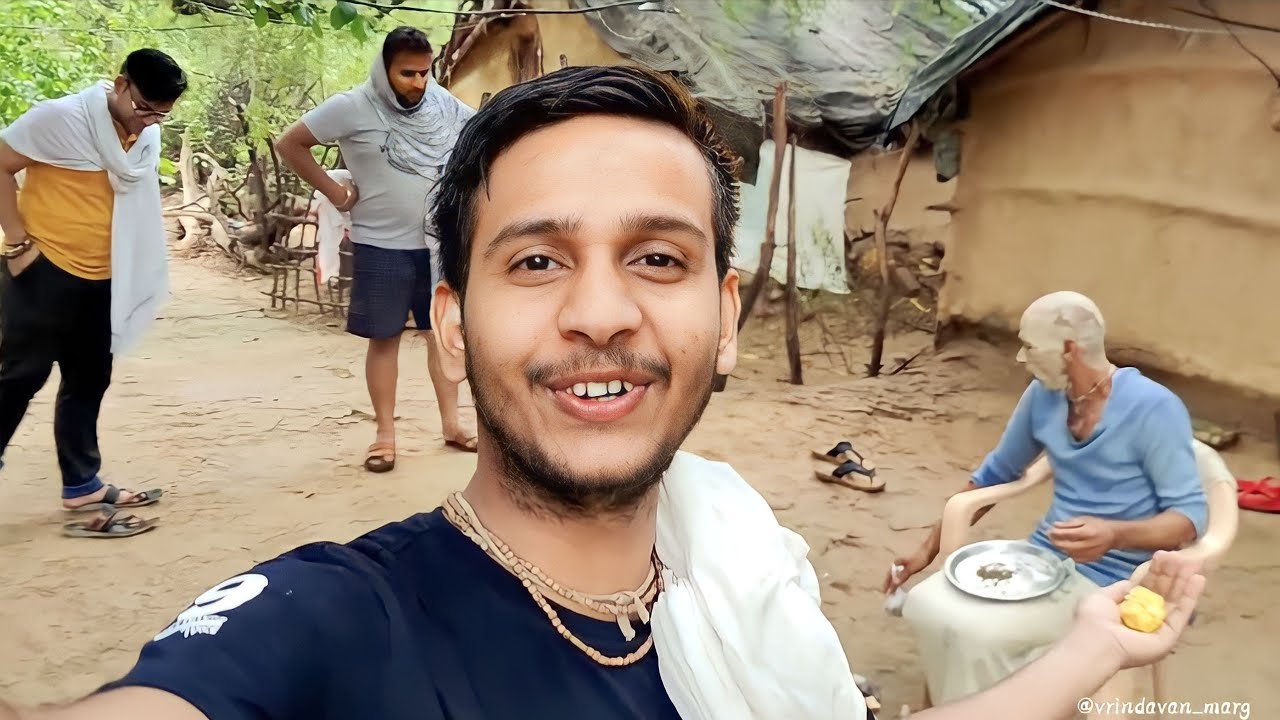 VRINDAVAN - Vanshi vatt per mile Sant bhagwan ☺️ Vlog