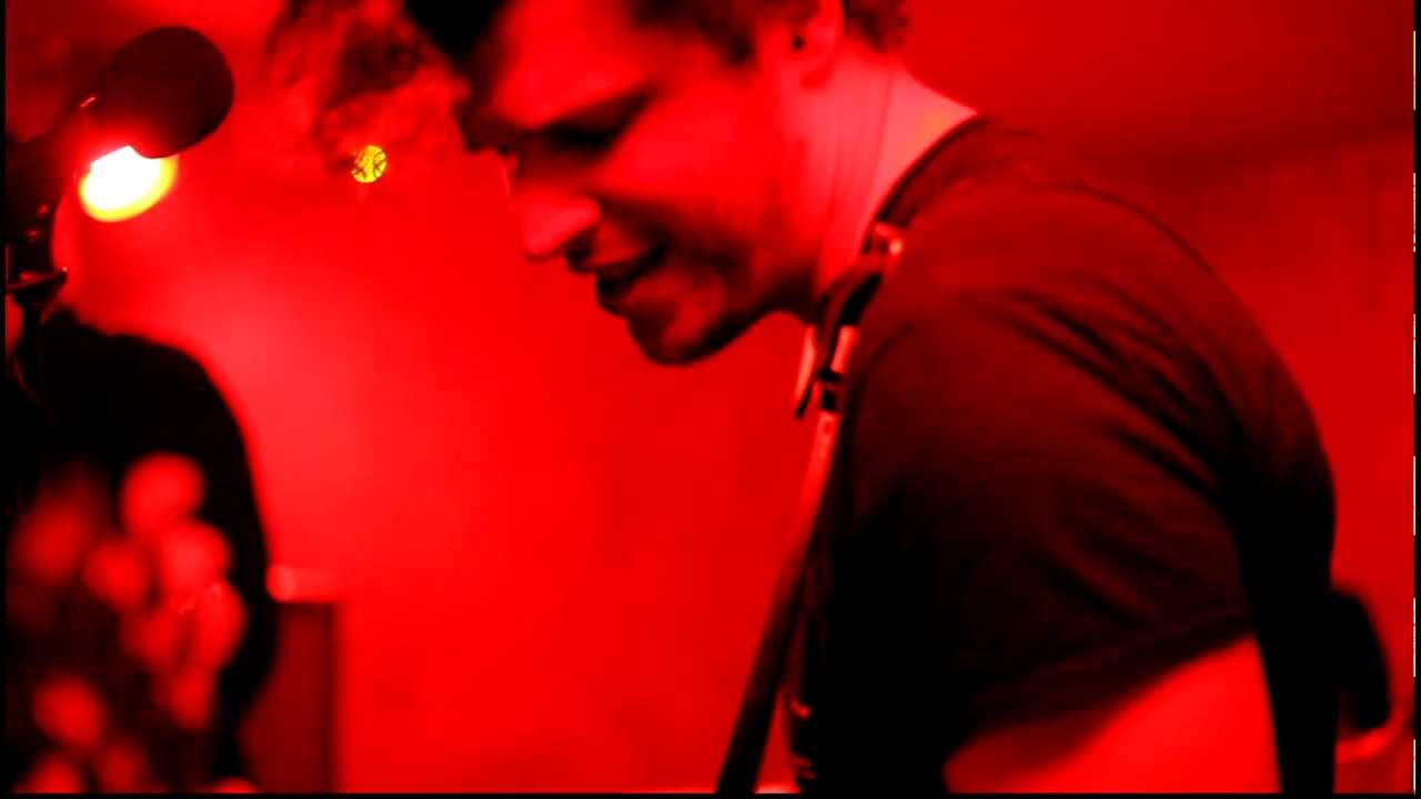 The Hickey Underworld - Blonde Fire / Asteroids @ café Video 10/04/'11