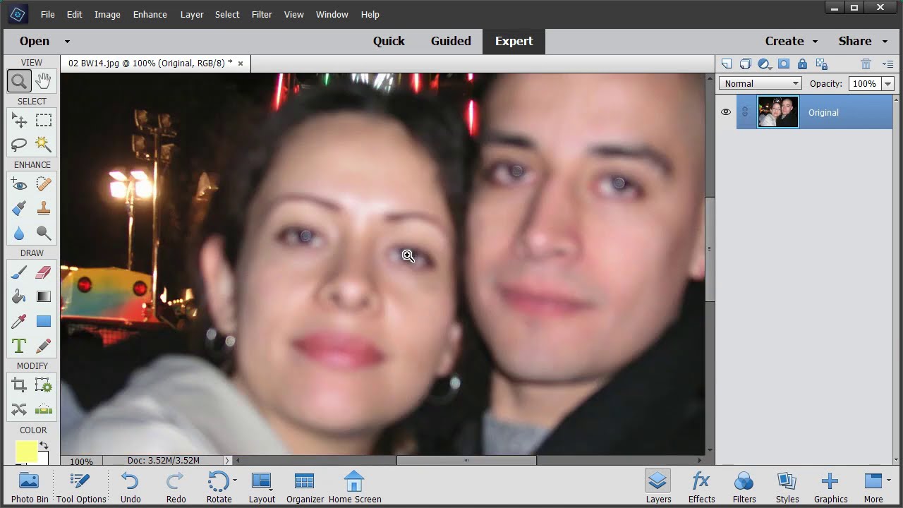 How to repair a photo that is out of focus or change the depth of field