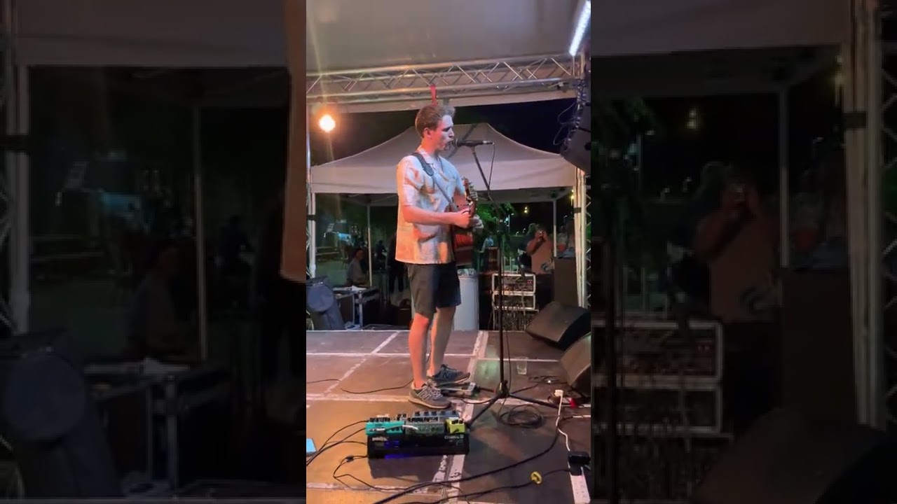 Daniel Docherty - Alright (Live in Veszpr&eacute;m, Hungary)