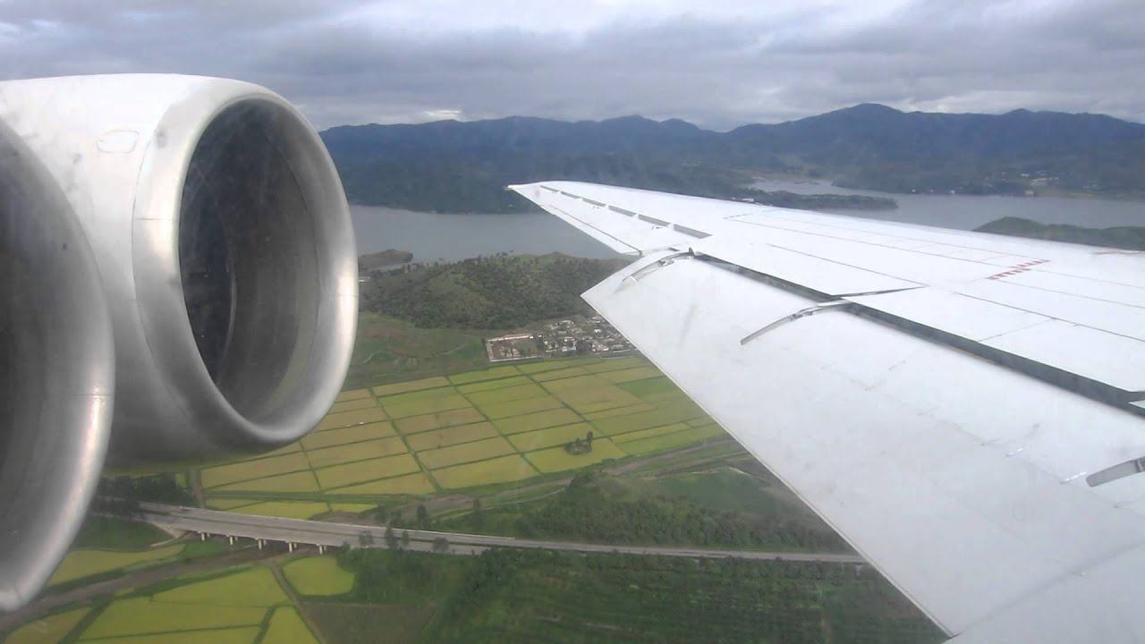 Air Koryo Ilyushin Il-62 Landing Pyongyang