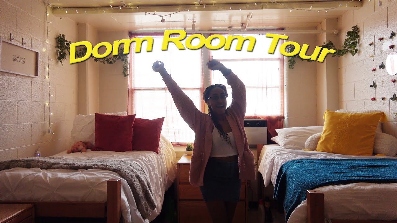 ECU Dorm Room Tour!