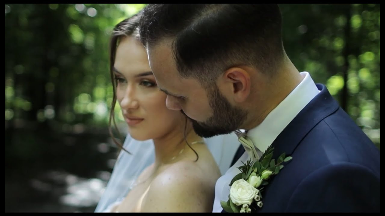 Anička & Filip Karáskovi - Svatební den 08.09.2024
