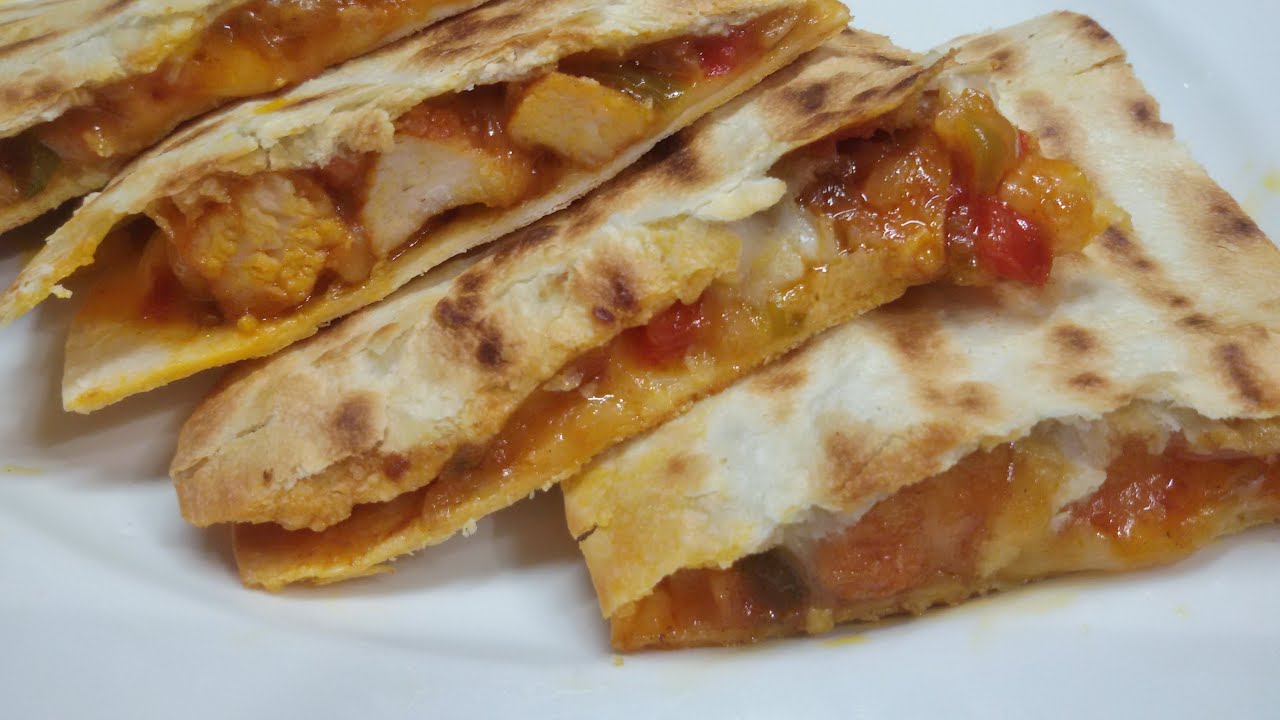 Mexican Chicken Quesadillas Recipe - Make It Easy Recipes